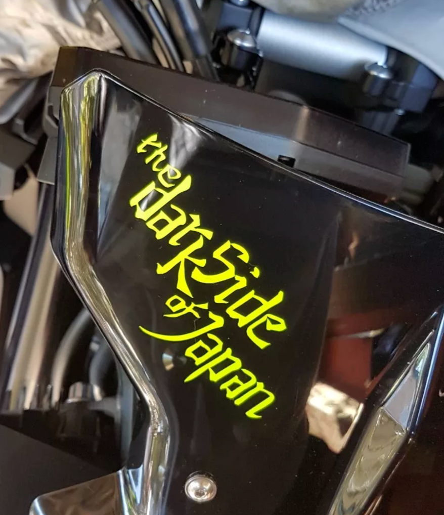 1x Green 100mm X50mm The Dark Side Of Japan Yamaha Kawasaki Bikes Mt 09 Stickers Eur 5 71 Picclick It