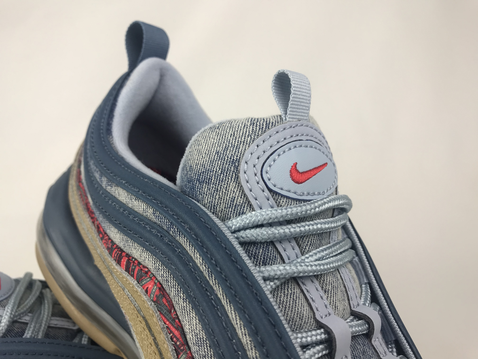 Details about Nike Air Max 97 Wild West Men's Size 8 Brown Red Blue BV6056 200 Details about Nike Air Max 97 Wild West Men's Size 8 Brown Red Blue BV6056 200