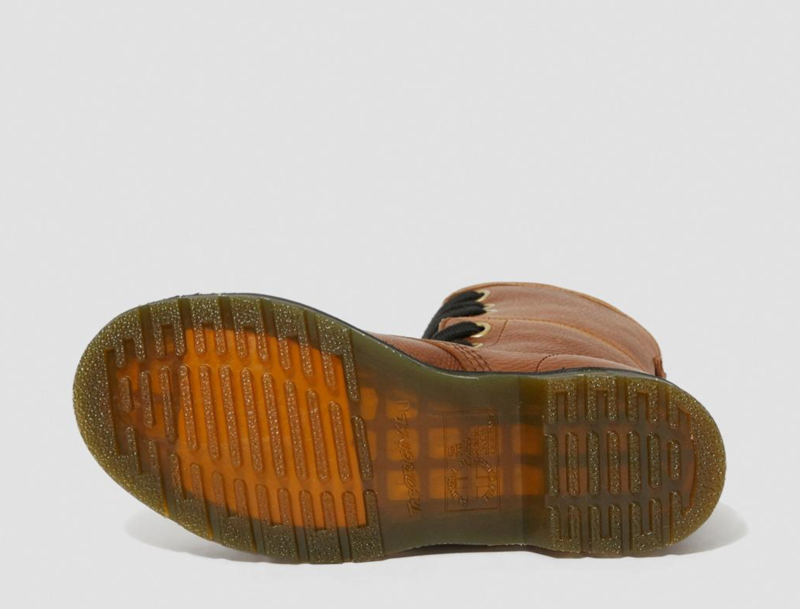 dr martens tan grizzly