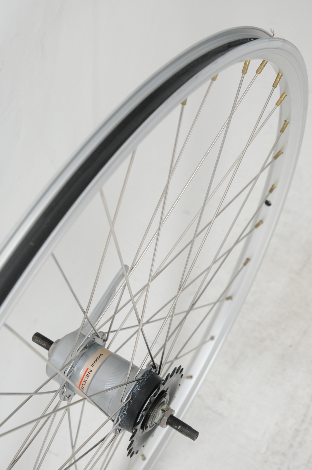 shimano nexus wheelset 700c