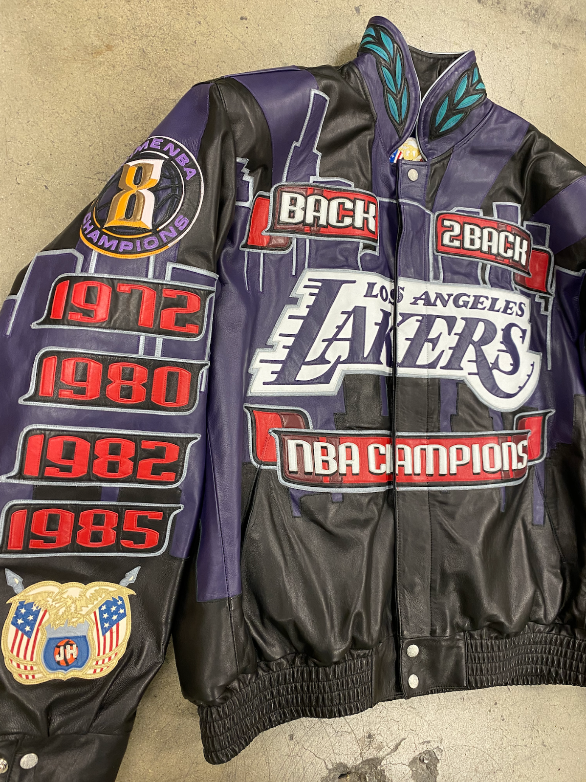 kobe 2001 championship jacket