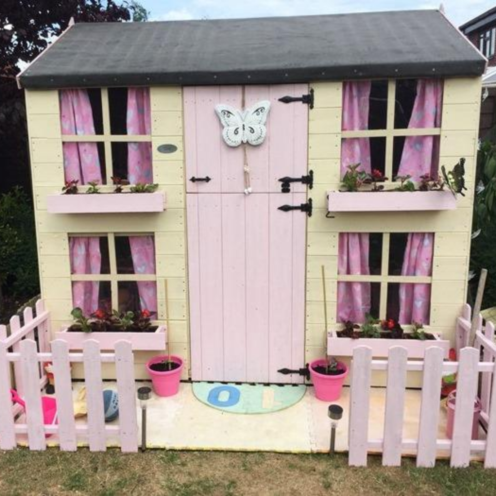 billyoh gingerbread playhouse