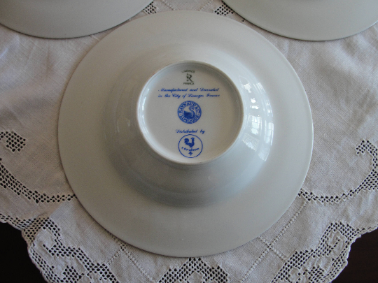 Raynaud Ceralene Limoges Vieux Chine Empire White 1 Rim Soup or Bowl A