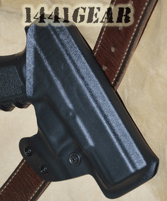 Carbon Fiber Tactical Kydex holster for Most Beretta Models By 1441 Gear