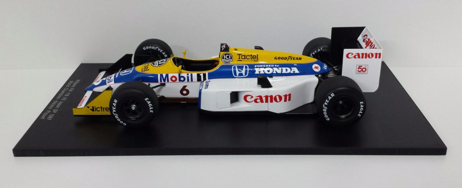 Spark 1 18 Modele F1 Williams Fw11b Nelson Piquet World Champion 1987 18s118 Eur 8 54 Picclick Fr