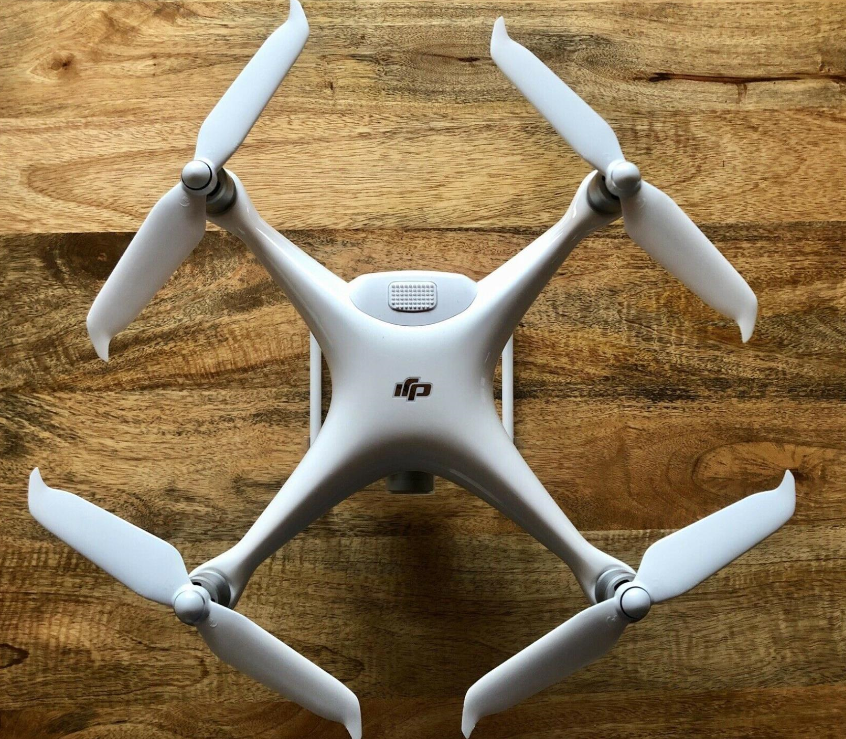 DJI Phantom 4 Pro V2.0 Drone Immaculate Mega-Kit 5 batteries Rare Gem