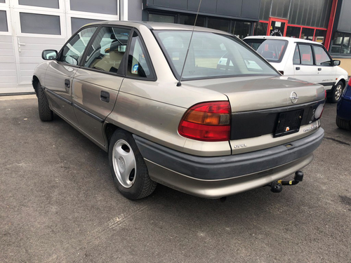 Windabweiser Fur Opel Astra F Classic 1992 1998 Limousine Stufenheck 4turer Vorn Auto Motorrad Teile Wind Regenabweiser Valtek Cl
