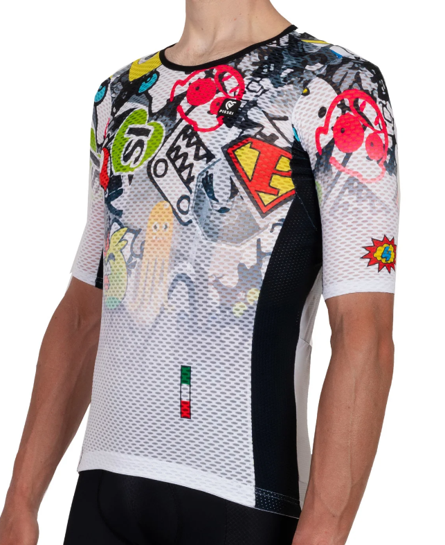 CARTOON PISSEI MAGLIA INTIMA SENZA MANICHE PISSEI ATTAQUE
