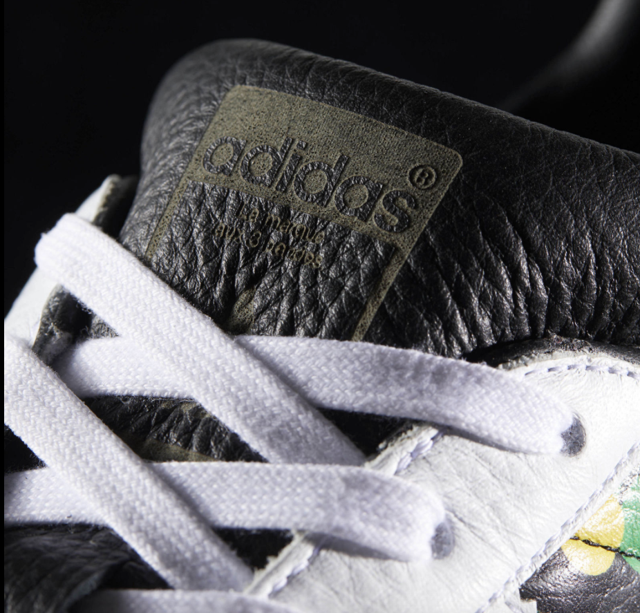 {keywor d} adidas pride superstar