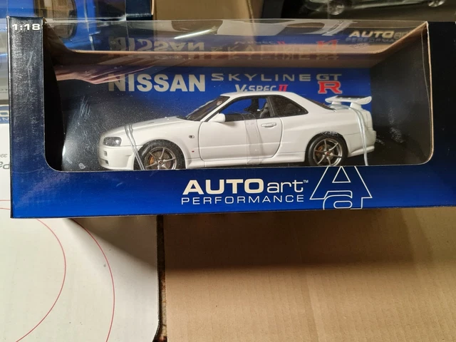 AUTOART 1/18 NISSAN Skyline GT-R R34 White 77333 BRAND NEW RARE