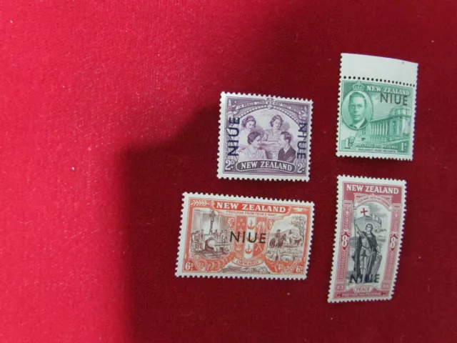 MINT MNH NEW ZEALAND STAMPS OVERPRINTED NIUE Set of (4)