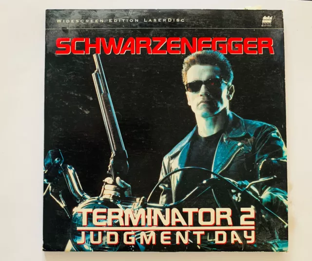 Terminator 2  Judgement Day  widescreen Laserdisc Arnold Schwarzenegger