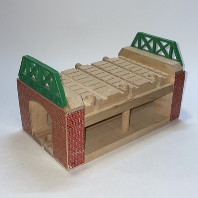Thomas & Friends Wooden Railway Henry's Tunnel 1996 Tunnel Only Good Condition