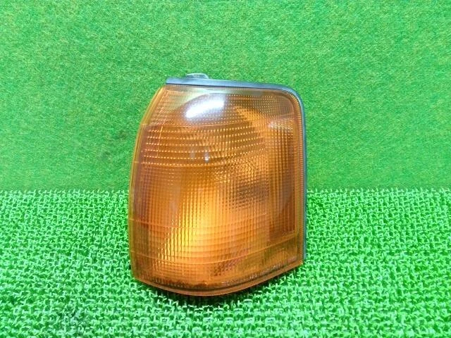 TOYOTA Comfort 2000 Luce marcatore lato sinistro 8152043020 [usato] [PA55167273]