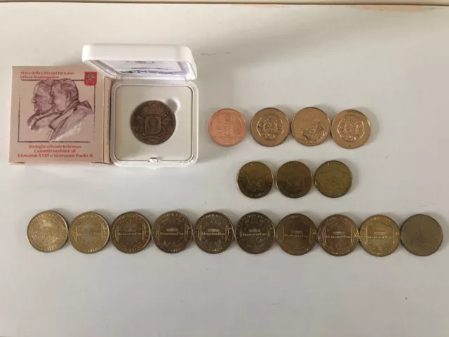 Lot de Médailles de collection monnaie de paris et médaille du Vatican 2