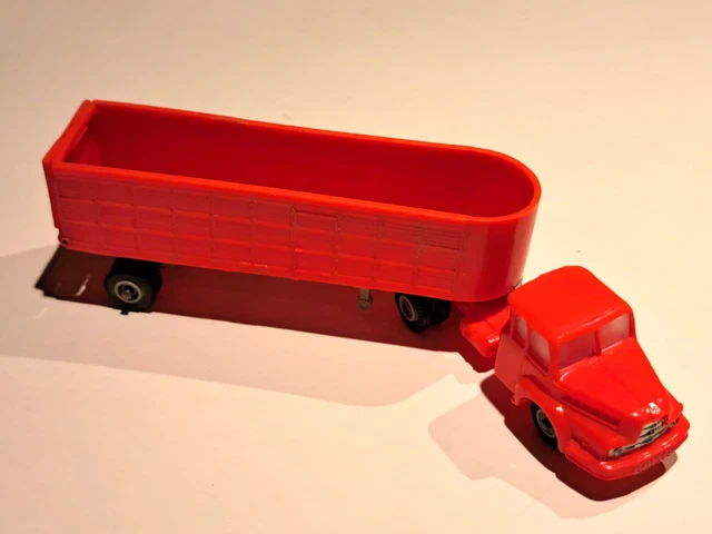 MAJORETTE SERIE 3000 1/60 - Renault Semi Remorque Michelin EUR 119,00 MAJORETTE SERIE 3000 1/60 - Renault Semi Remorque Michelin EUR 119,00