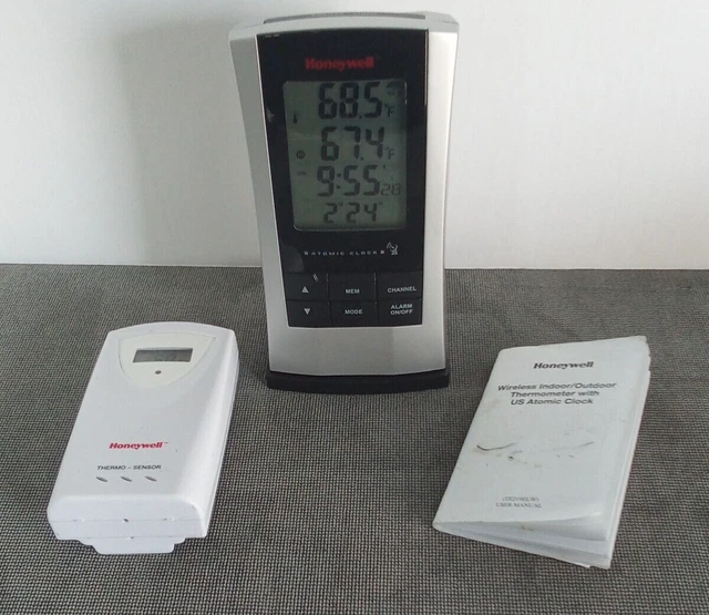 HONEYWELL INDOOR OUTDOOR Thermometer w/ US Atomic Clock & Low