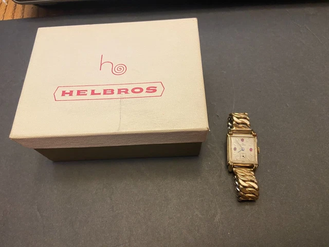 Raro ciondolo con moneta inglese del Regno Unito del 1970, incastonata in una catena a corda italiana in argento sterling, rosa Tudor e cardo, regina