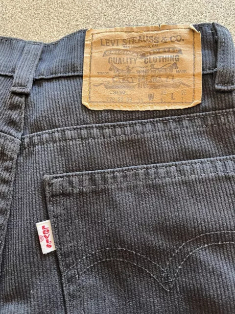 Vintage Levis Jeans - Unisex.