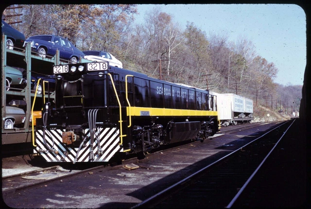 Original Rail Slide - SCL Seaboard Coast Line 3218 Clair YD NW 11-1972 NON K Fil