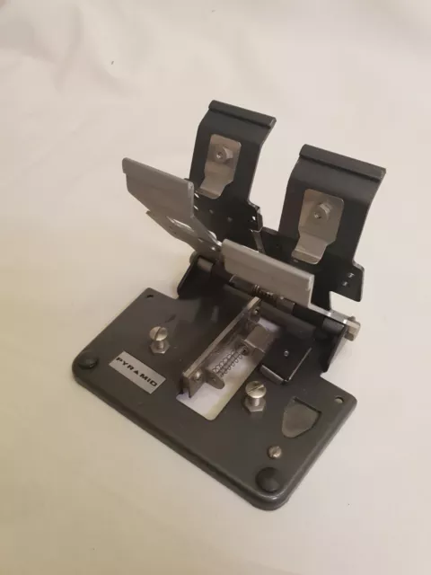 Cine film SLPICER Pyramid Universal Movie Splicer, Grey Metal Vintage FS44