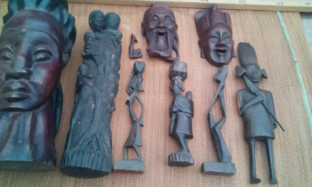 Scultura 8 Vecchie Statue Africane In Legno e in Ebano