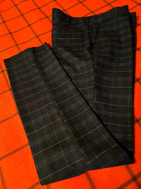 Straight Slim Legs Men's Hidden Expandable Waist 33/34 X 33 Vintage Dress Pants