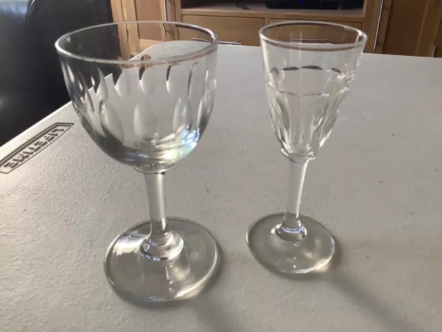 Rare Vintage 2 glasses old lovely solid glass patterned liqueur wine spirit 