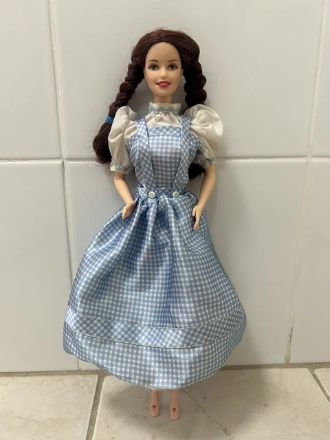 Mattel ~ Wizard of OZ ~ Barbie as Dorothy ~ 1999 ~ Read Description