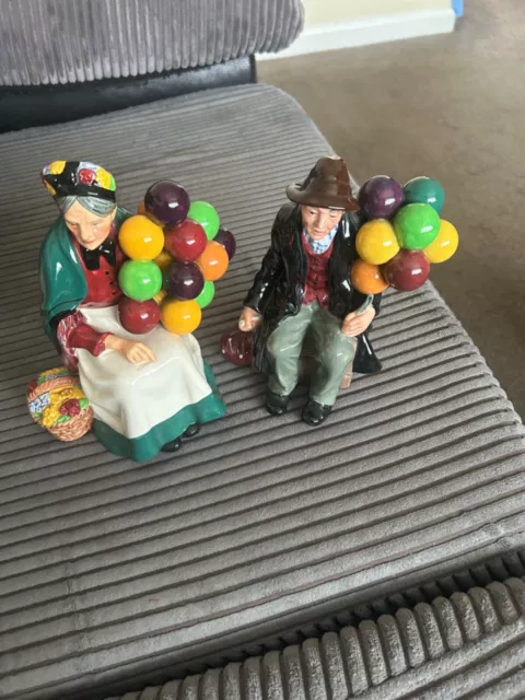 royal doulton man and woman balloon sellers, excellent condition