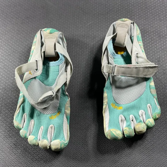 Vibram KSO W149C Teal White Barefoot Five Finger Running Shoes Womens Size 7-7.5