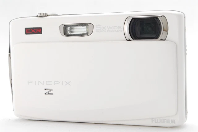 Fujifilm Finepix Z950EXR ホワイト 富士フイルム、超解像技術搭載「FinePix Z950EXR」 - 価格.com