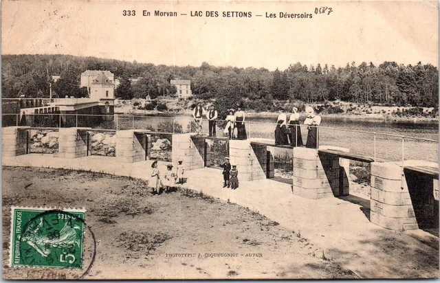 58 LES SETTONS - les deversoirs du lac