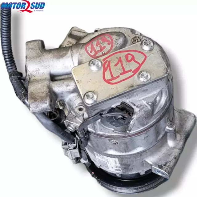 Compressore dell'aria condizionata Valeo per Renault Clio 1.5 Dci cod:92600499cr