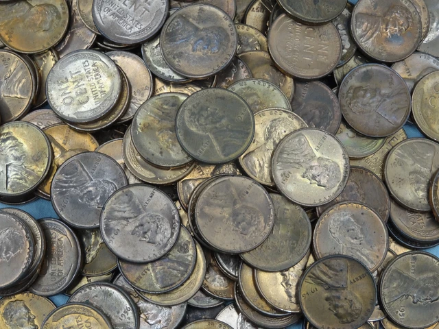1940s & 50s BU Wheat Cent Roll of 50 Coins Lincoln Pennies w/ Plastic Tube