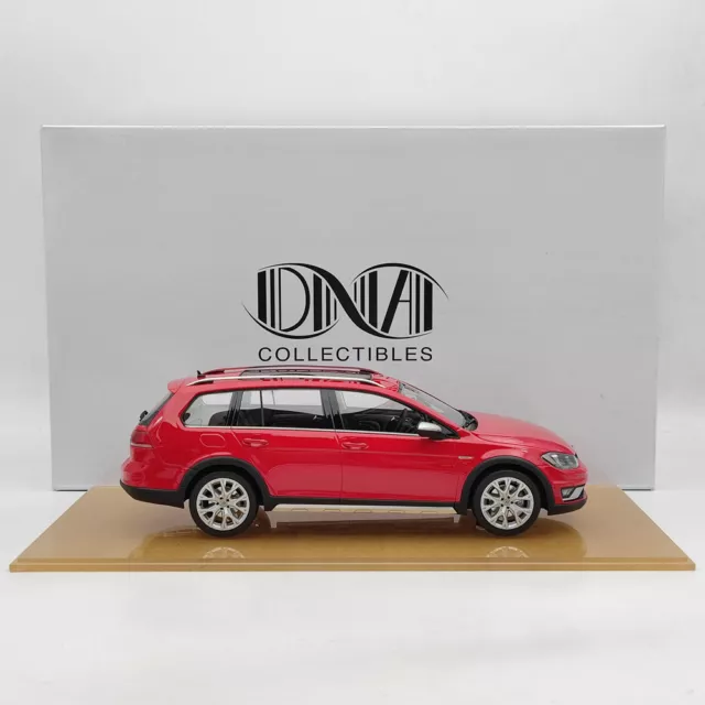 1/18 DNA Collectibles Volkswagen Golf 7 Alltrack Red DNA000035 Resin Model Car