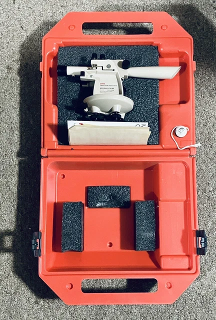 David White LT6-900 Meridian 22X Transit White In Original Case With Manual