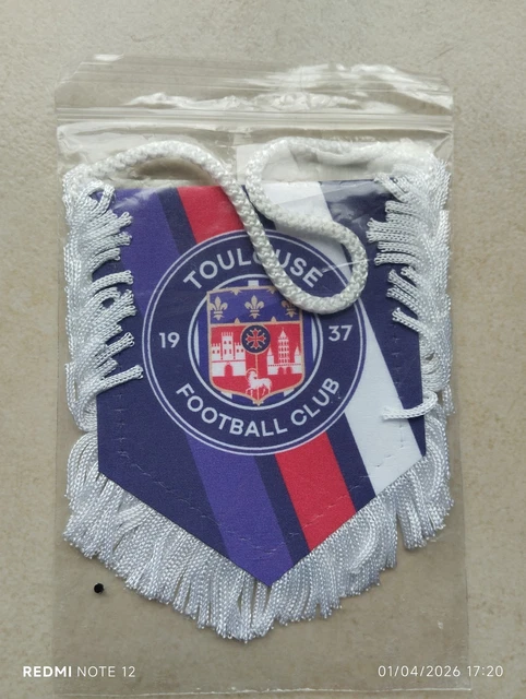 lot vintage 9 fanions FOOTBALL Federation internationale pennant wimpel