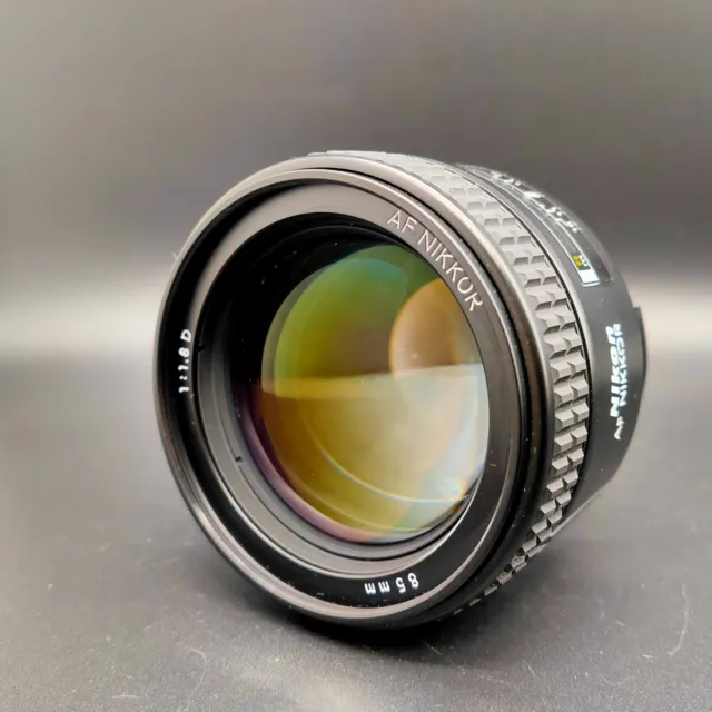 [ NEAR MINT ] Nikon AF NIKKOR 85mm f/1.8 D Portrait Lens for SLR DSLR from JAPAN