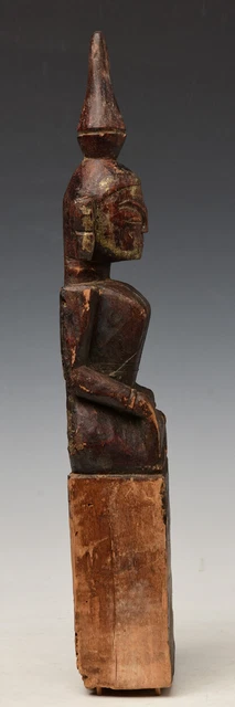 18th Century, Shan, Antique Tai Lue Burmese Wooden Seated Buddha 10