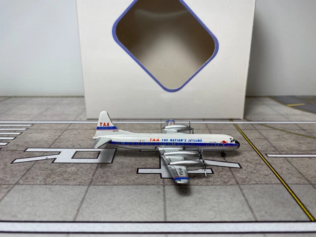 Aeroclassics 1/400 TAA Trans Australia Airlines Lockheed L-188A Electra VH-TLA
