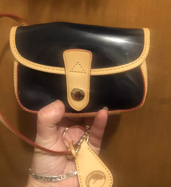 Dooney & Bourke Dk Navy Blue & Tan Wristlet Mini Purse W Leather Key Chain Tag