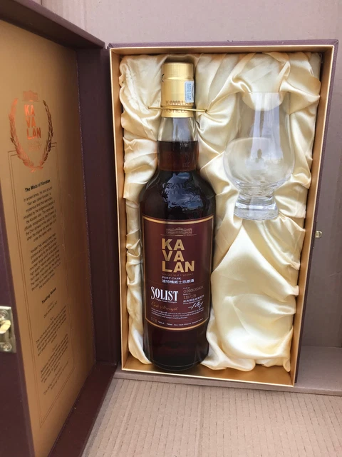 KAVALAN SOLIST PORT CASK  whisky de Taiwan bouteille 130/179