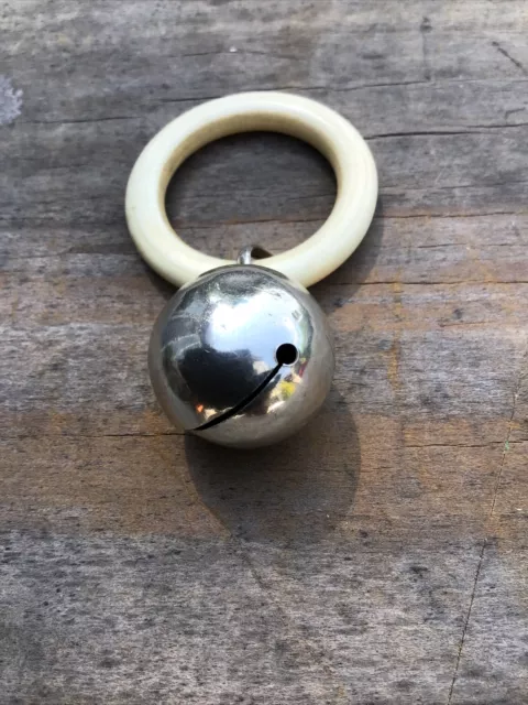 ANTIQUE SILVER SMALL BALL AND TEETHING RING CHESTER 1907c