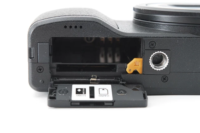 Ricoh GR II 16.2MP COMPACT Digital Camera count 2714 [Near Mint] #1128250 10