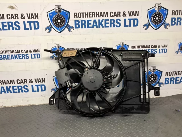 Ford Grand C-Max 1.6 Tdci (2011) -  Radiator Fan 8V61-8C607-Eb