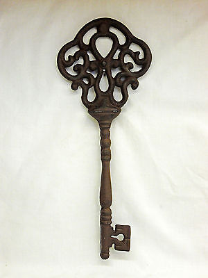 LARGE 13" Rustic Brown Cast Iron Skeleton Key Primitive Style Home Wall Decor