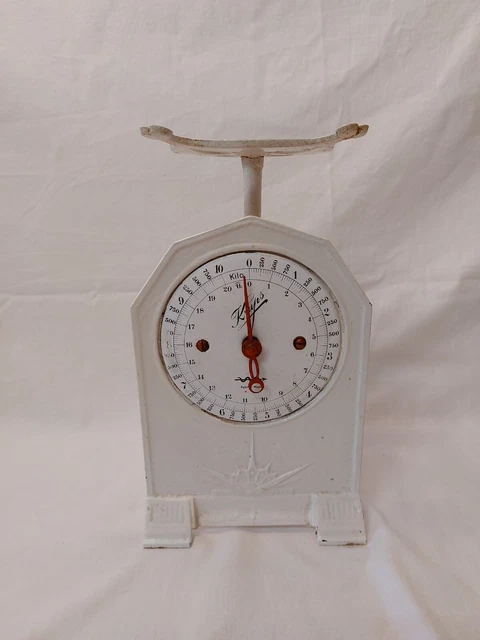 Alte antike Küchenwaage Waage Krups Fabric-Marke in weiss ## 032