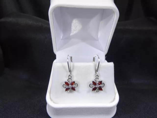 0.80 ct Natural Red Garnet Flower Solid Sterling Silver Lever-back Earrings