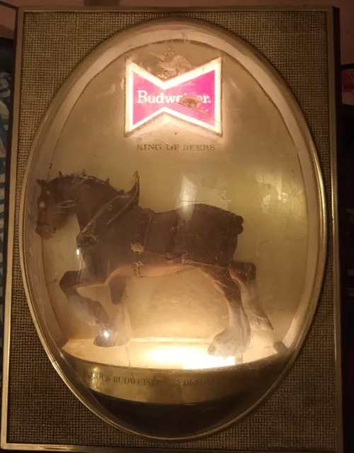 Vintage Budweiser  Lighted Sign Clydesdale 15 1/2" x 20 1/2"